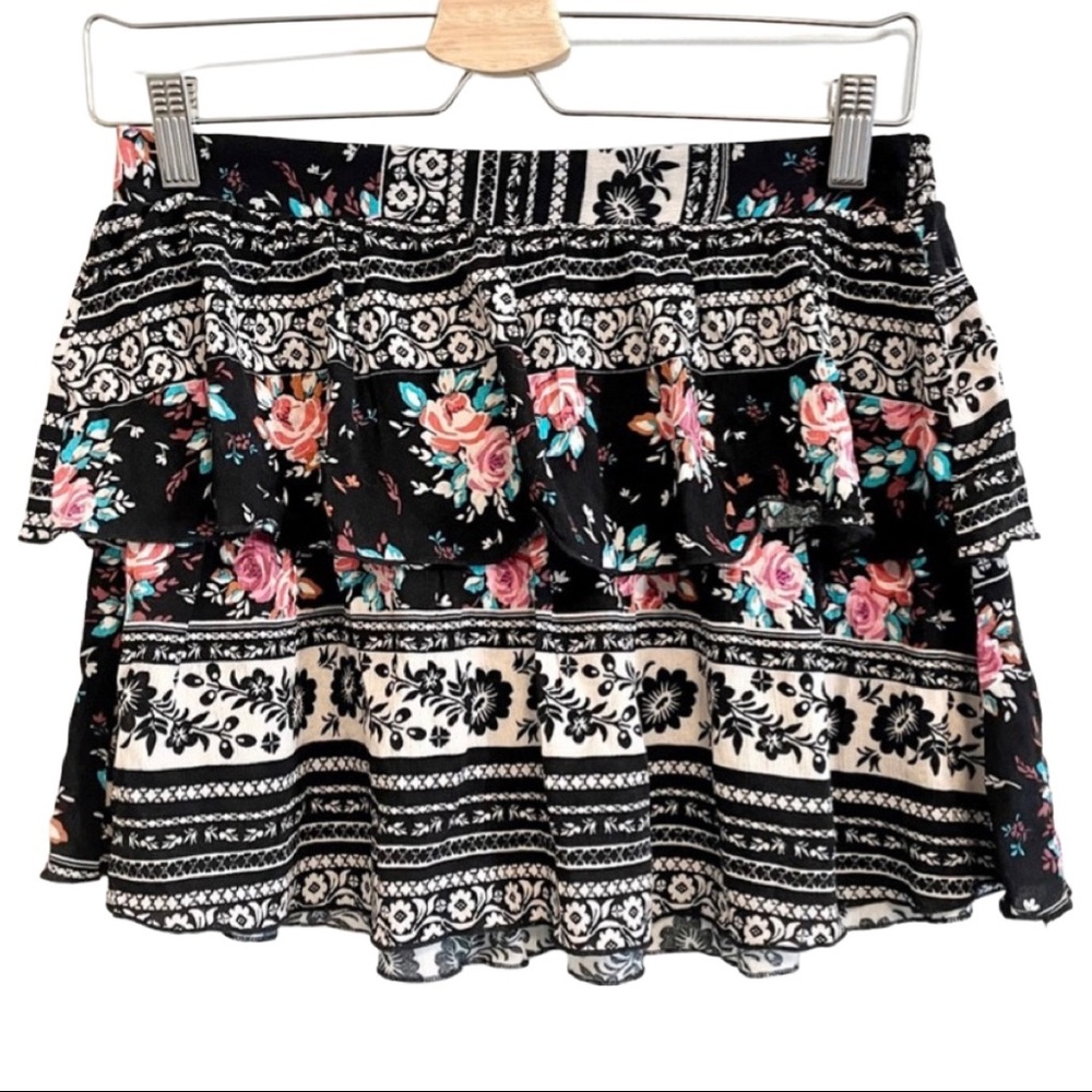 Cottagecore Floral Tiered Mini Skirt Cowgirl Western Flippy Flirty Fun